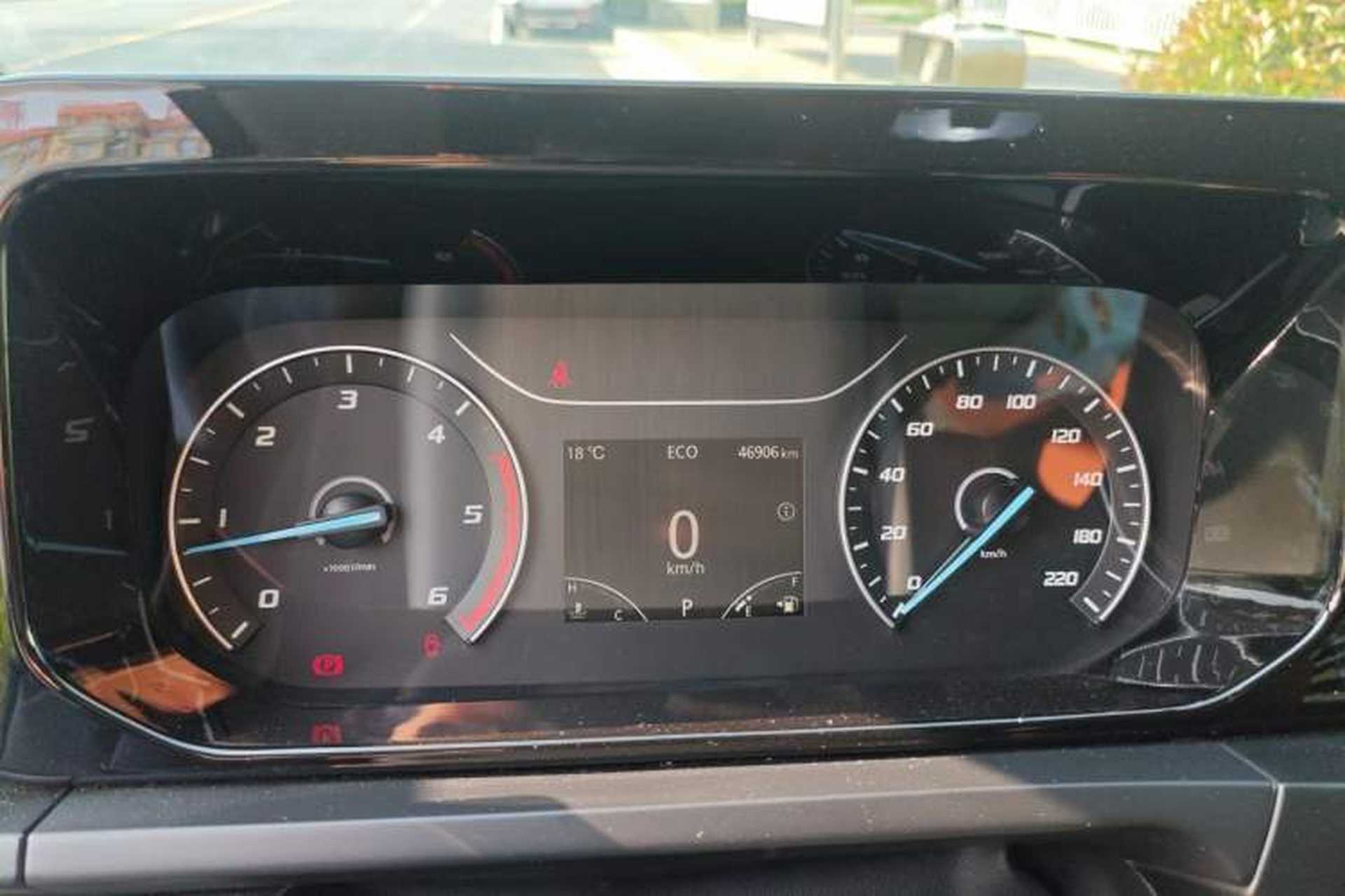 Used Ford Transit 2023 2.0T Diesel Automatic Commercial & Travel Version Mid-axle Low-roof Design 7/8/9-Seater Instrument Cluster