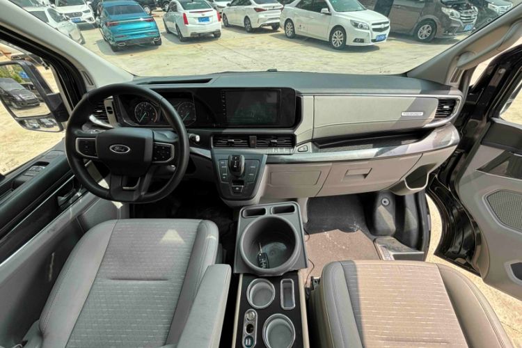 Used Ford Transit 2023 2.0T Diesel Automatic Commercial & Travel Model Mid-axle Medium Roof 7/8/9-Seater Interior 1