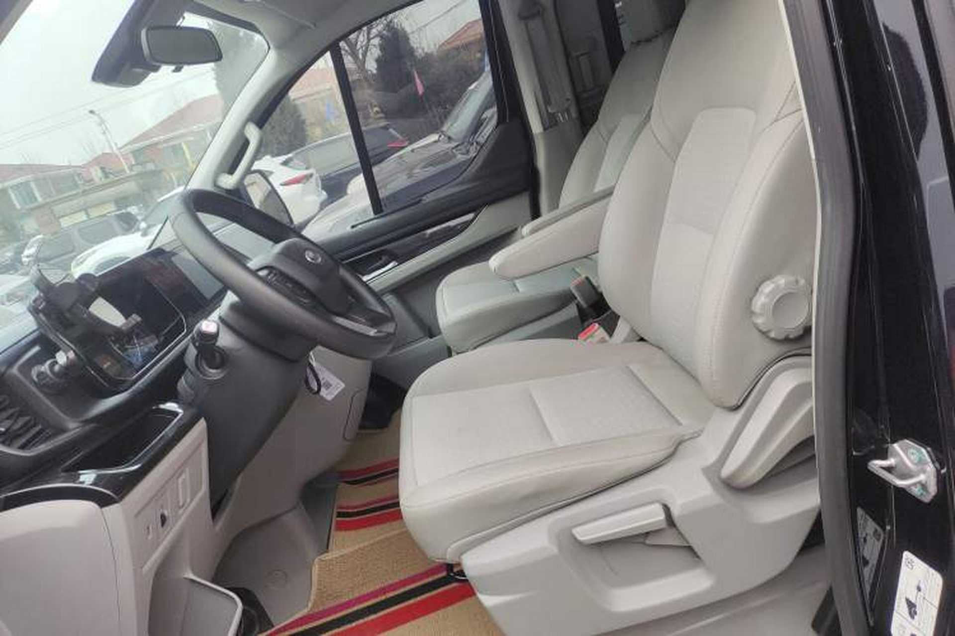 Used Ford Transit 2023 2.0T Diesel Automatic Commercial & Travel Version Mid-axle Low-roof Design 7/8/9-Seater Left Front Seat