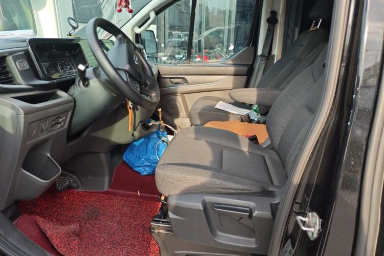 Used Ford Transit 2023 2.0T Gasoline Automatic Multi-Function Commercial Vehicle Short Wheelbase Low Roof 5/6 Seats Left Front Seat