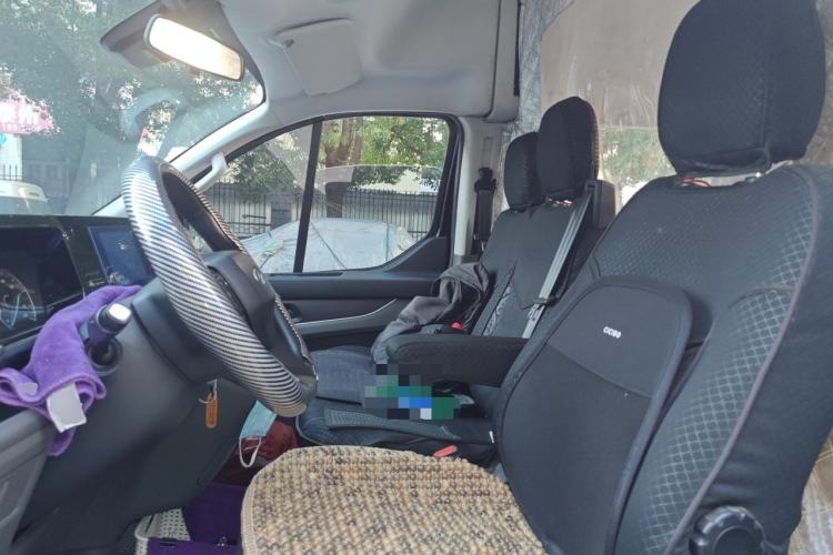 Used Ford Transit 2023 2.0T Diesel Manual Multifunction Commercial Vehicle Mid-axle Mid-roof 5/6 Seats Left Front Seat