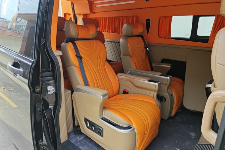Used Ford Transit 2023 2.0T Gasoline Automatic Multi-Function Commercial Vehicle Mid-Drive Mid-Roof 5/6 Seats Left Rear Seat