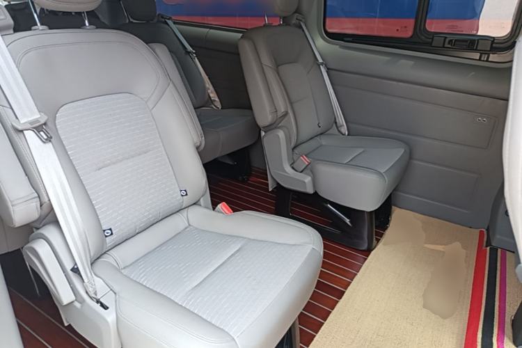 Used Ford Transit 2023 2.0T Diesel Automatic Commercial & Travel Version Mid-axle Low-roof Design 7/8/9-Seater Left Rear Seat