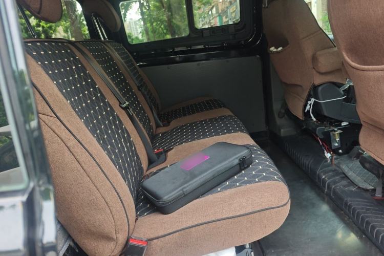 Used Ford Transit 2023 2.0T Diesel Automatic Multi-Function Commercial Vehicle Short Wheelbase Low Roof 5/6 Seats Left Rear Seat