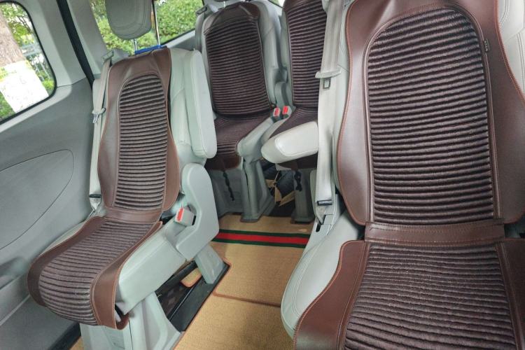 Used Ford Transit 2023 2.0T Diesel Automatic Commercial Van Short Wheelbase Low Roof—7/8/9-Seater Left Rear Seat