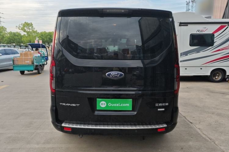 Used Ford Transit 2023 2.0T Gasoline Automatic Multi-Function Commercial Vehicle Short Wheelbase Low Roof 5/6 Seats Rear