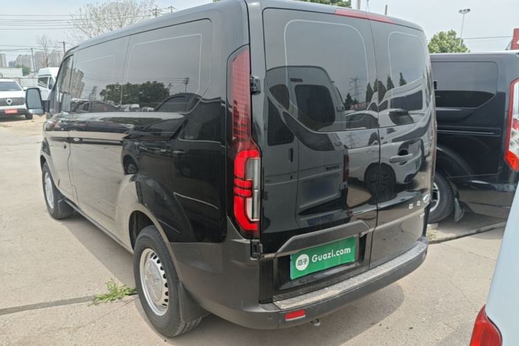 Used Ford Transit 2023 2.0T Diesel Automatic Multi-Function Commercial Vehicle Short Wheelbase Low Roof 5/6 Seats Rear Left 45 Deg