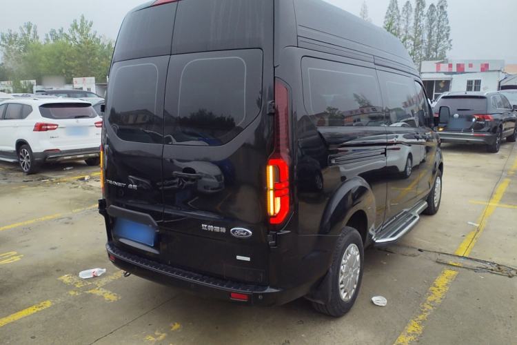 Used Ford Transit 2023 2.0T Gasoline Automatic Business & Travel Model Mid-axle Medium Roof 7/8/9-Seater Rear Right 45 Deg