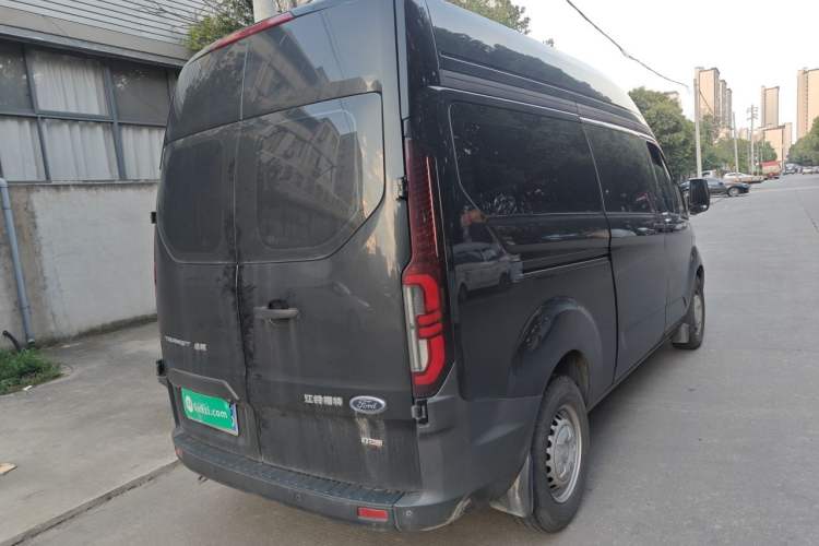 Used Ford Transit 2023 2.0T Diesel Manual Multifunction Commercial Vehicle Mid-axle Mid-roof 5/6 Seats Rear Right 45 Deg