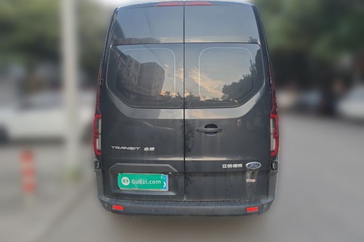 Used Ford Transit 2023 2.0T Diesel Manual Multifunction Commercial Vehicle Mid-axle Mid-roof 5/6 Seats Rear