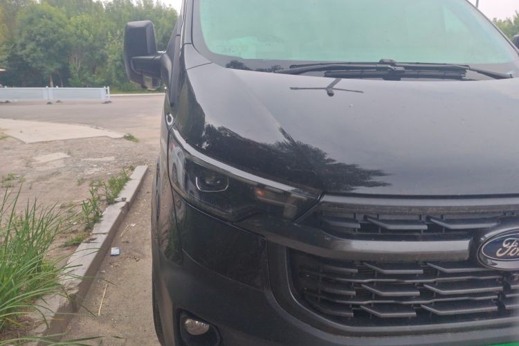 Used Ford Transit 2023 2.0T Diesel Automatic Multi-Purpose Commercial Vehicle Mid-Frame Mid-Roof 5/6 Seats Right Front Headlight