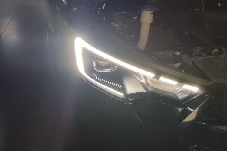 Used Ford Transit  Right Front Headlight