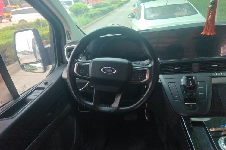 Used Ford Transit 2023 2.0T Diesel Automatic Multi-Purpose Commercial Vehicle Mid-Frame Mid-Roof 5/6 Seats Steering Wheel
