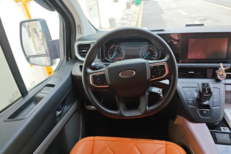 Used Ford Transit 2023 2.0T Gasoline Automatic Multi-Function Commercial Vehicle Mid-Drive Mid-Roof 5/6 Seats Steering Wheel
