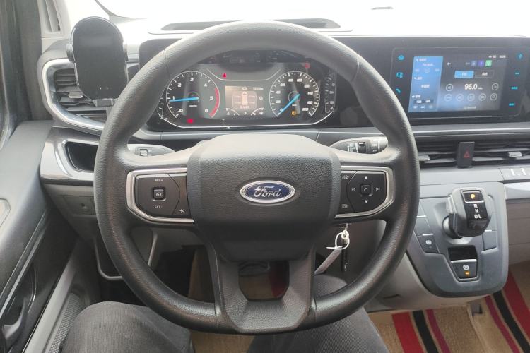 Used Ford Transit 2023 2.0T Diesel Automatic Commercial & Travel Version Mid-axle Low-roof Design 7/8/9-Seater Steering Wheel