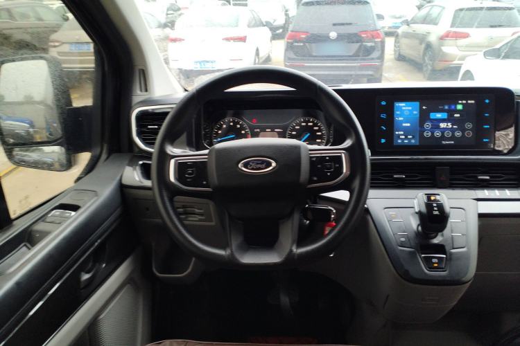 Used Ford Transit 2023 2.0T Gasoline Automatic Business & Travel Model Mid-axle Medium Roof 7/8/9-Seater Steering Wheel