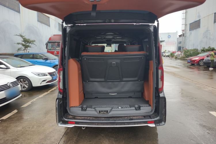 Used Ford Transit 2023 2.0T Gasoline Automatic Business & Travel Model Mid-axle Low-roof Design 7/8/9-Seater Trunk