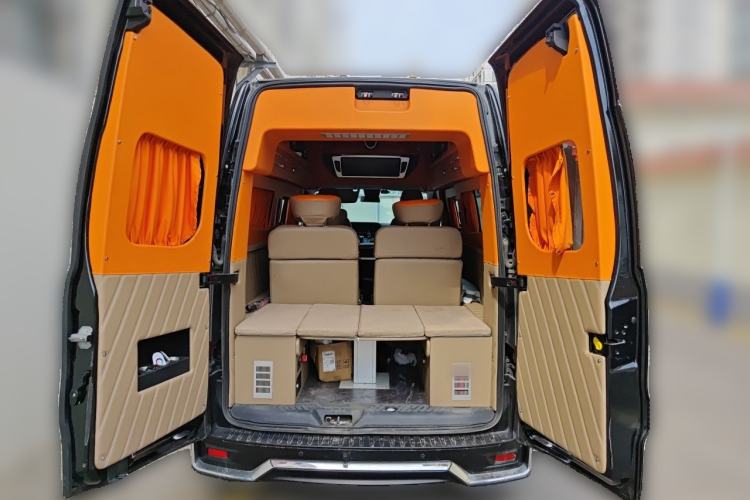 Used Ford Transit 2023 2.0T Gasoline Automatic Multi-Function Commercial Vehicle Mid-Drive Mid-Roof 5/6 Seats Trunk