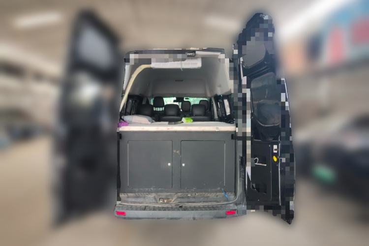 Used Ford Transit 2023 2.0T Gasoline Automatic Multi-Function Commercial Vehicle Mid-Drive Mid-Roof 5/6 Seats Trunk