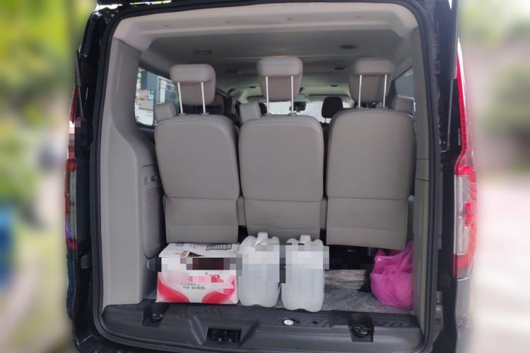 Used Ford Transit 2023 2.0T Diesel Automatic Commercial & Travel Version Mid-axle Low-roof Design 7/8/9-Seater Trunk