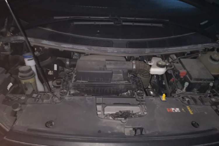 Used Ford Transit  Engine Bay