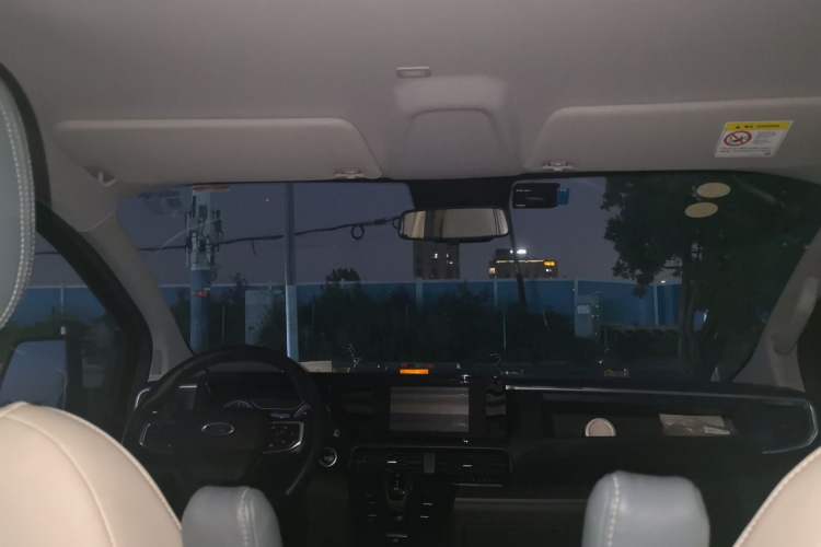 Used Ford Transit  Headliner