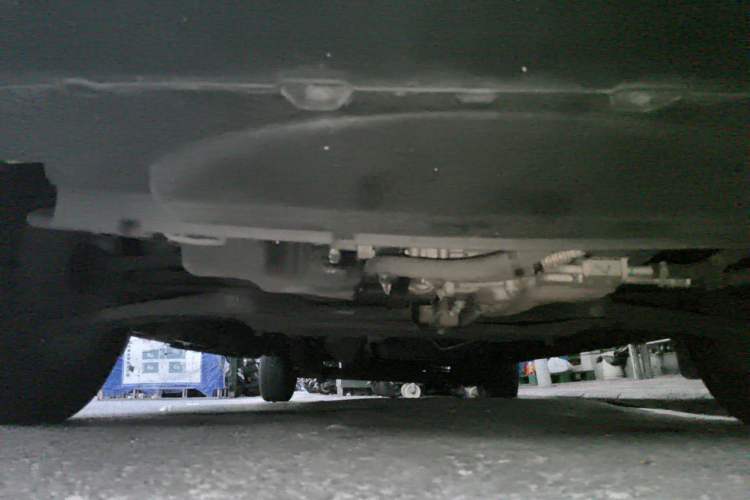 Used Ford Transit 2023 2.0T Diesel Automatic Commercial & Travel Version Mid-axle Low-roof Design 7/8/9-Seater Chassis Front