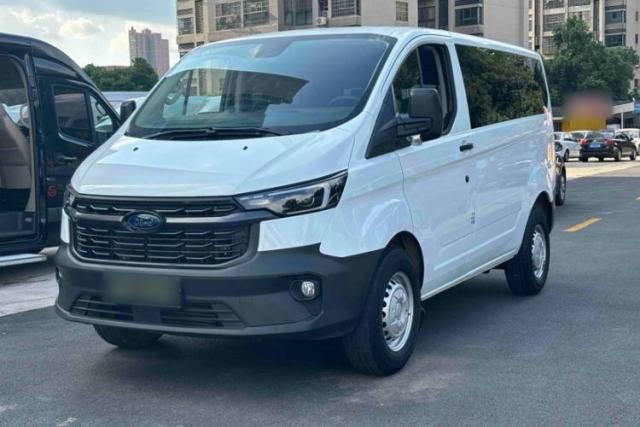 Used Ford Transit 2023 2.0T Diesel Automatic Multi-Function Commercial Vehicle Short Wheelbase Low Roof 5/6 Seats
