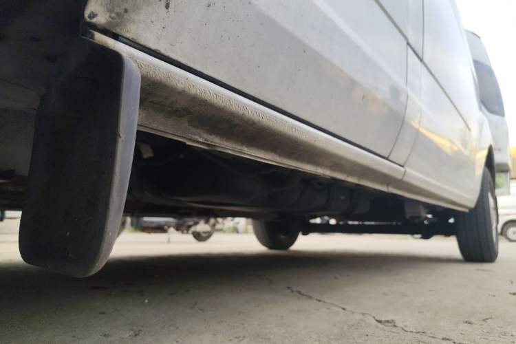 Used Ford Transit  Chassis Front Left