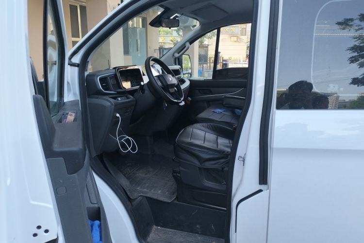 Used Ford Transit 2023 2.0T Gasoline Automatic Multi-Purpose Commercial Vehicle Mid-Drive Low-Roof Design 5/6 Seats Driver Seat