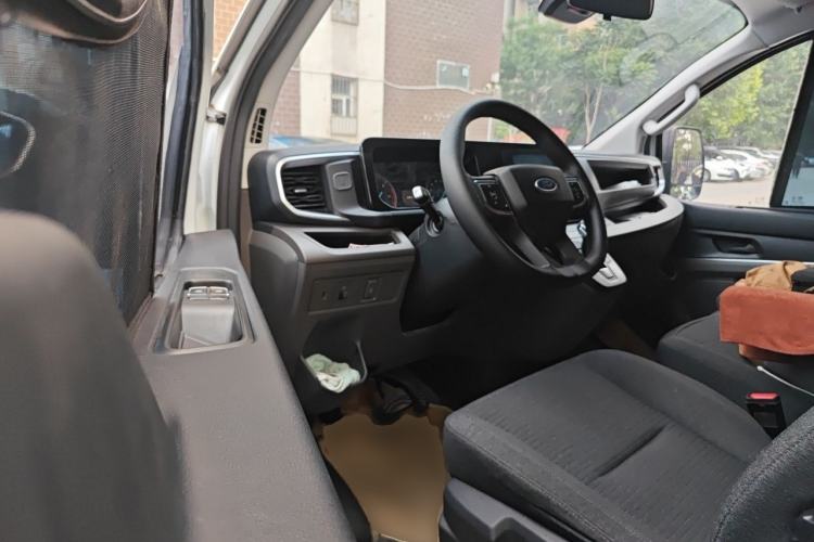 Used Ford Transit 2023 2.0T Diesel Automatic Multi-Purpose Commercial Vehicle Mid-Frame Mid-Roof 5/6 Seats Driver Seat