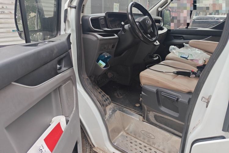 Used Ford Transit 2023 2.0T Diesel Automatic Multi-Function Commercial Vehicle Short Wheelbase Low Roof 5/6 Seats Driver Seat