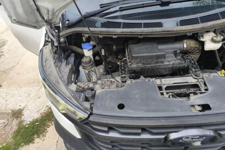 Used Ford Transit  Engine Bay Right