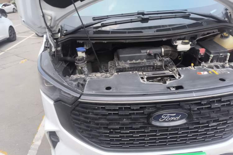Used Ford Transit 2023 2.0T Diesel Automatic Commercial & Travel Model Mid-axle Medium Roof 7/8/9-Seater Engine Bay Right
