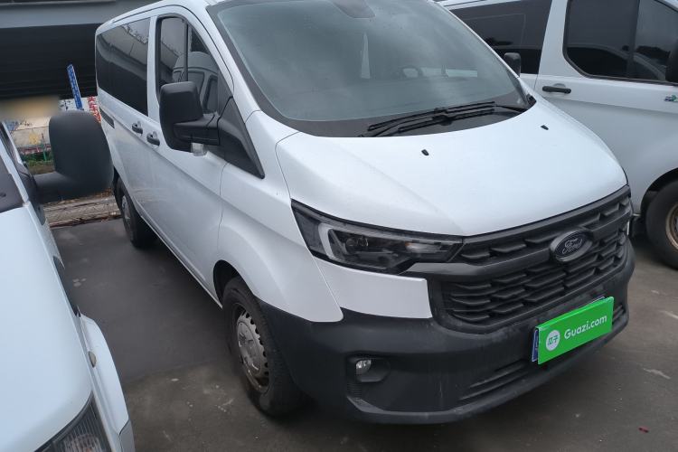 Used Ford Transit 2023 2.0T Gasoline Manual Multifunction Commercial Vehicle Short Wheelbase Low Roof 5/6 Seats Exterior 1