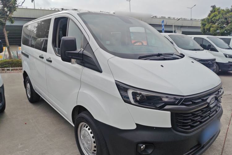 Used Ford Transit 2023 2.0T Gasoline Manual Multifunction Commercial Vehicle Short Wheelbase Low Roof 5/6 Seats Exterior 1