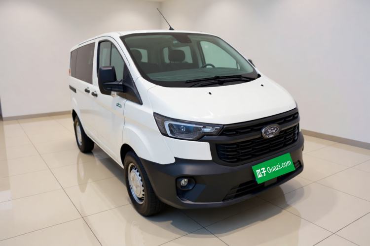 Used Ford Transit 2023 2.0T Diesel Automatic Multi-Function Commercial Vehicle Short Wheelbase Low Roof 5/6 Seats Exterior 2