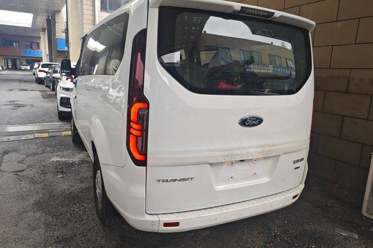 Used Ford Transit 2023 2.0T Diesel Manual Multifunction Commercial Vehicle Short Wheelbase Low Roof 5/6 Seats Exterior 5
