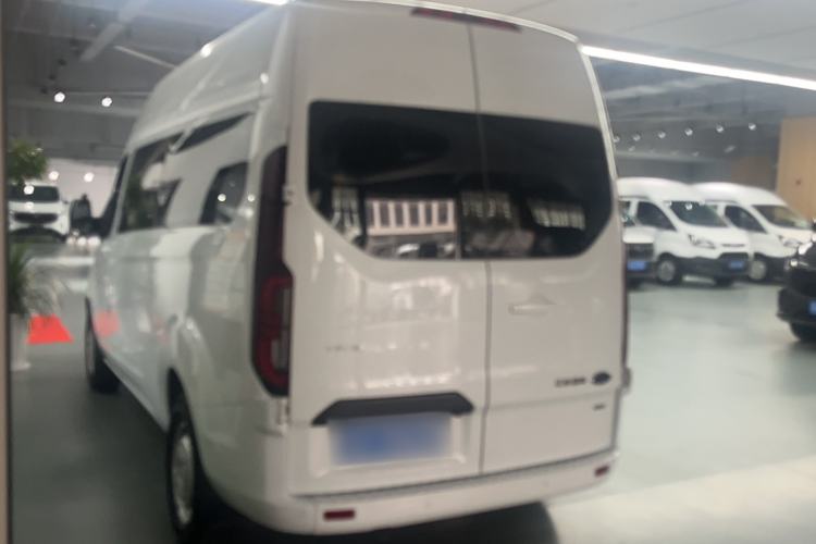 Used Ford Transit 2023 2.0T Diesel Automatic Commercial & Travel Model Mid-axle Medium Roof 7/8/9-Seater Exterior 5