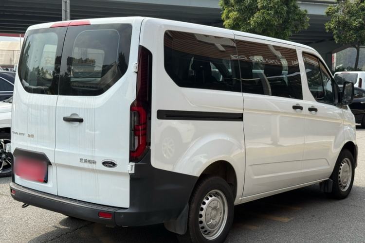 Used Ford Transit 2023 2.0T Gasoline Manual Multifunction Commercial Vehicle Short Wheelbase Low Roof 5/6 Seats Exterior 8