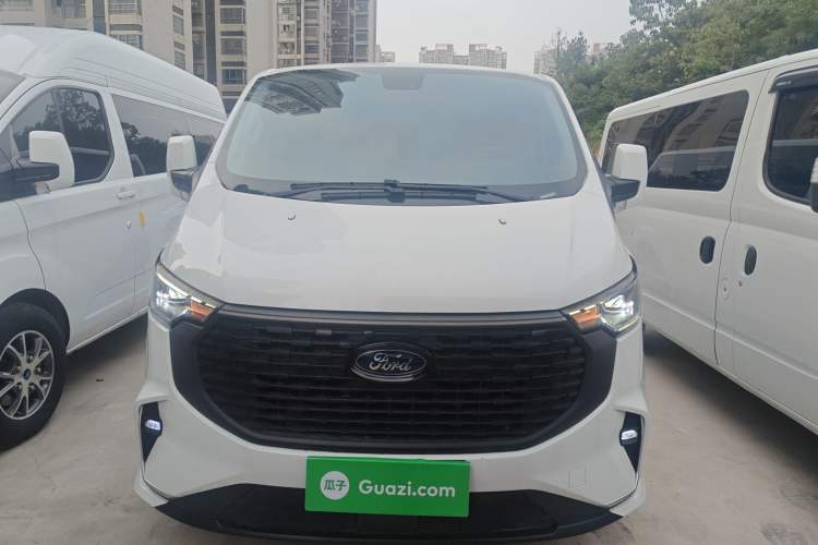 Used Ford Transit 2023 2.0T Diesel Automatic Commercial & Travel Version Mid-axle Low-roof Design 7/8/9-Seater Front