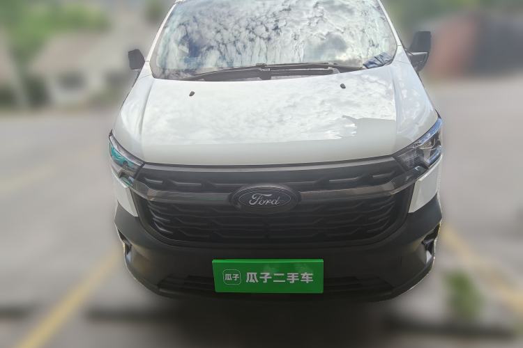 Used Ford Transit 2023 2.0T Diesel Manual Multifunction Commercial Vehicle Short Wheelbase Mid-Roof Design 5/6 Seats Front