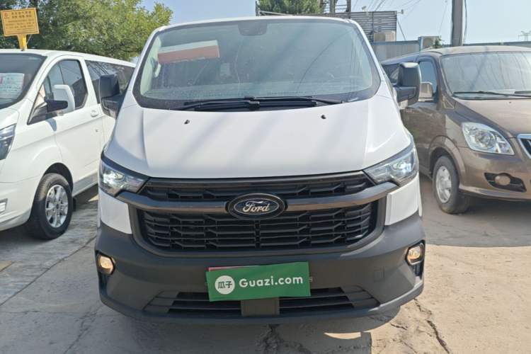 Used Ford Transit 2023 2.0T Diesel Manual Multifunction Commercial Vehicle Short Wheelbase Low Roof 5/6 Seats Front