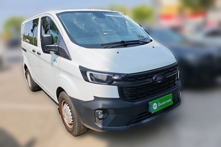 Used Ford Transit 2023 2.0T Diesel Automatic Multi-Function Commercial Vehicle Short Wheelbase Low Roof 5/6 Seats Front Right 45 Deg
