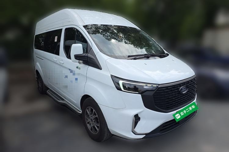 Used Ford Transit 2023 2.0T Diesel Automatic Commercial & Travel Version Mid-axle Medium Roof – Available in 10/11/12-Seater Configurations Front Right 45 Deg