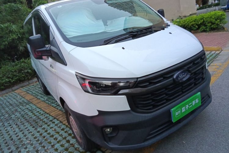 Used Ford Transit 2023 2.0T Diesel Manual Multifunction Commercial Vehicle Short Wheelbase Low Roof 5/6 Seats Front Right 45 Deg