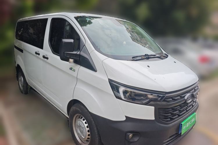 Used Ford Transit 2023 2.0T Diesel Automatic Multi-Function Commercial Vehicle Short Wheelbase Low Roof 5/6 Seats Front Right 45 Deg