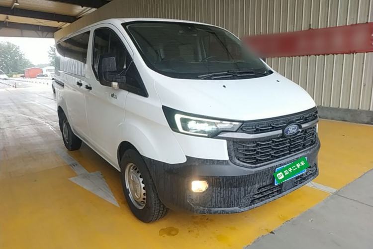 Used Ford Transit 2023 2.0T Diesel Manual Multifunction Commercial Vehicle Short Wheelbase Low Roof 5/6 Seats Front Right 45 Deg