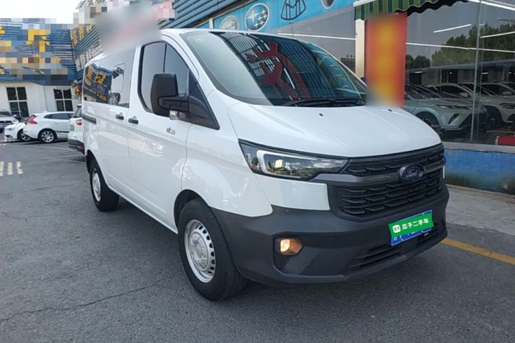 Used Ford Transit 2023 2.0T Diesel Manual Multifunction Commercial Vehicle Short Wheelbase Low Roof 5/6 Seats Front Right 45 Deg