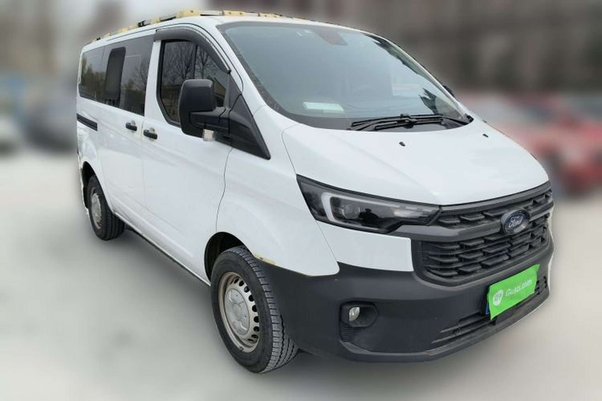 Used Ford Transit 2023 2.0T Gasoline Manual Multifunction Commercial Vehicle Short Wheelbase Low Roof 5/6 Seats Front Right 45 Deg